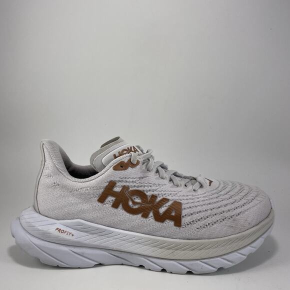 Hoka One One Mach 5 Running Shoes Womens Size 7.5 B White Gold Athletic Sneakers - Picture 1 of 9